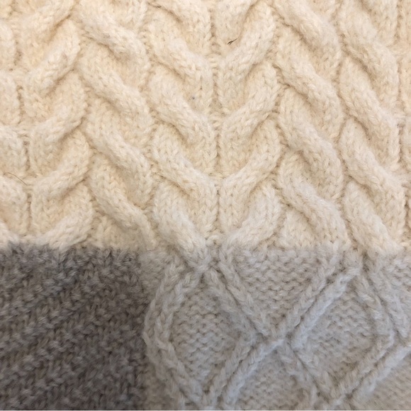 Vintage VITTATINI 100% Wool Chunky Oversized Cable Knit High Neck Jumper Sweater - Picture 5 of 13